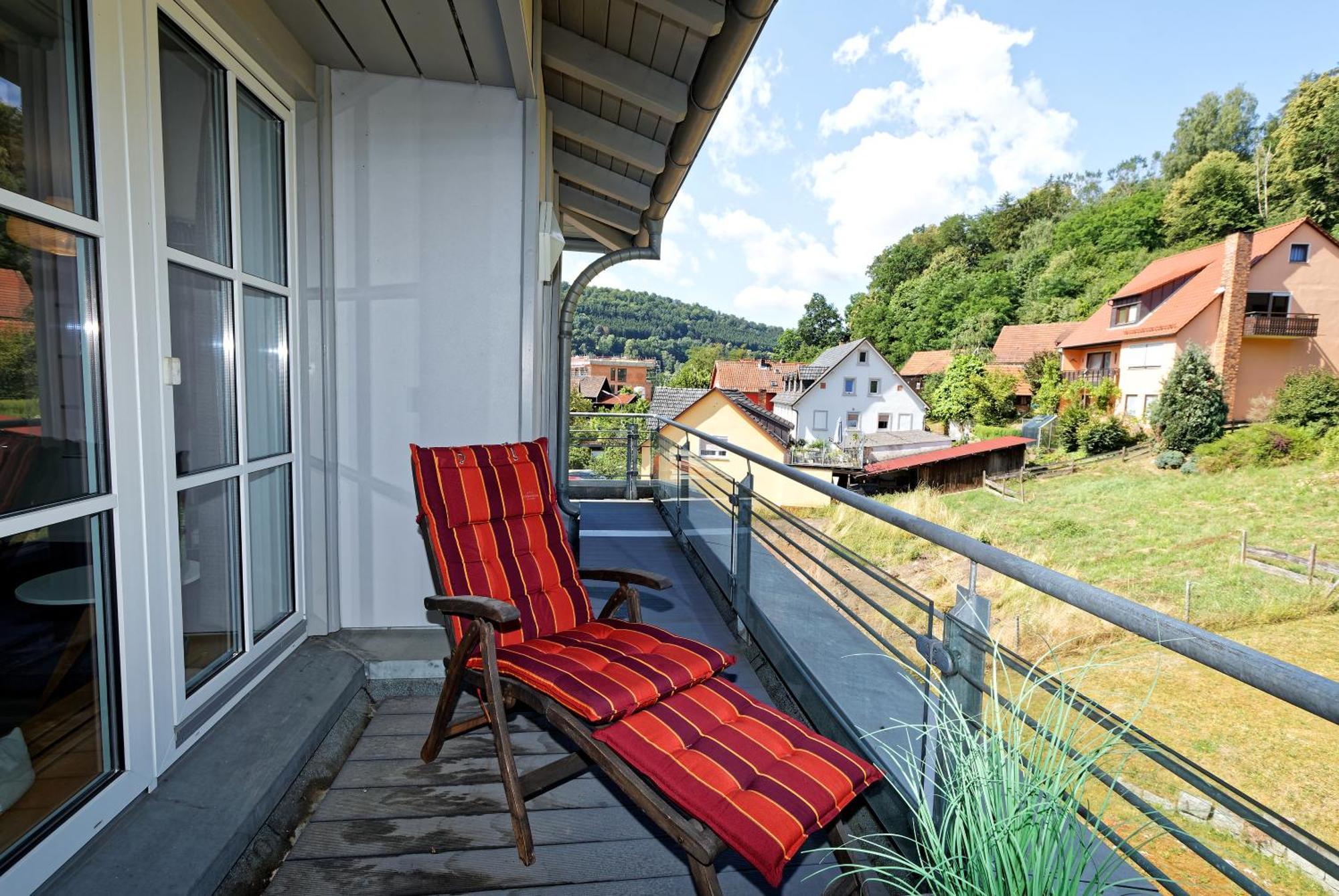 Grosszuegiges Helles Penthouse -Komplette Etage- Mit Balkon Und Stellplatz In Ruhiger Lage คูลม์บาค ภายนอก รูปภาพ